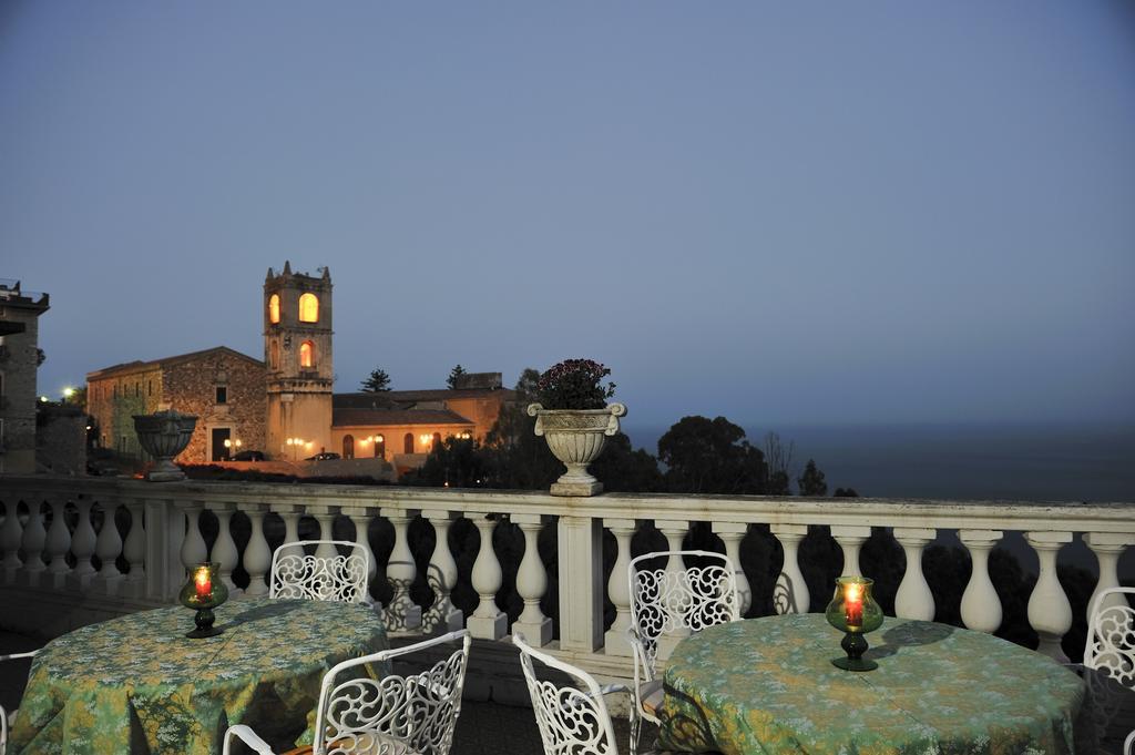 Hotel Villa Riis Taormina Zewnętrze zdjęcie